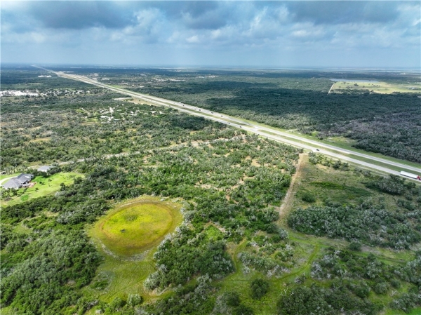 Listing Image #2 - Industrial for sale at 704 State Highway 35 Hwy, Rockport TX 78382