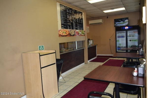 Listing Image #2 - Retail for sale at 69 Main Avenue 2, Wynantskill NY 12198