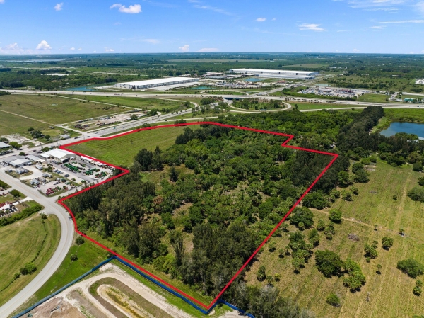 Listing Image #2 - Land for sale at 6200 Orange Avenue Avenue, Fort Pierce FL 34947