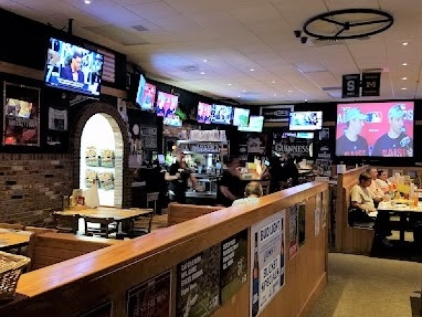 Listing Image #2 - Retail for sale at 4880 Gratiot Beef O'Brady's, Saginaw MI 48638