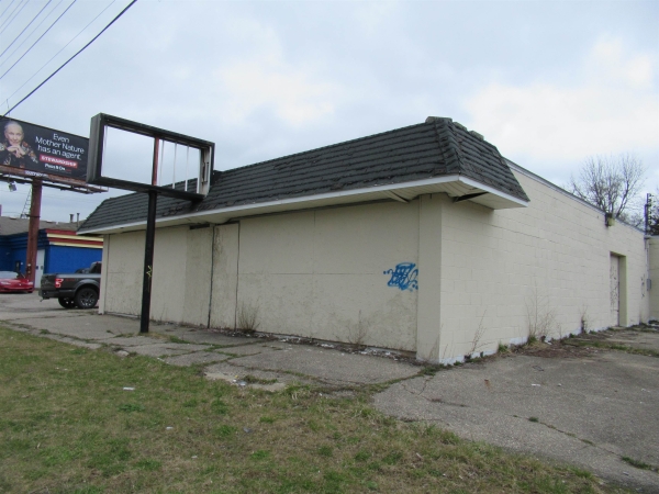 Listing Image #1 - Others for sale at 3026 Flushing, Flint MI 48504
