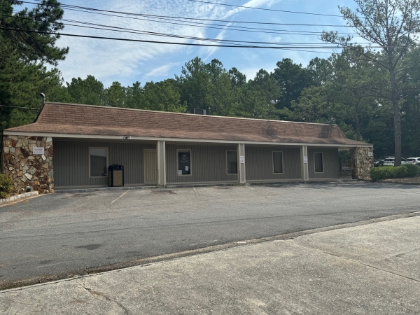 Listing Image #3 - Office for sale at 106 Olympia Drive, Warner Robins GA 31093