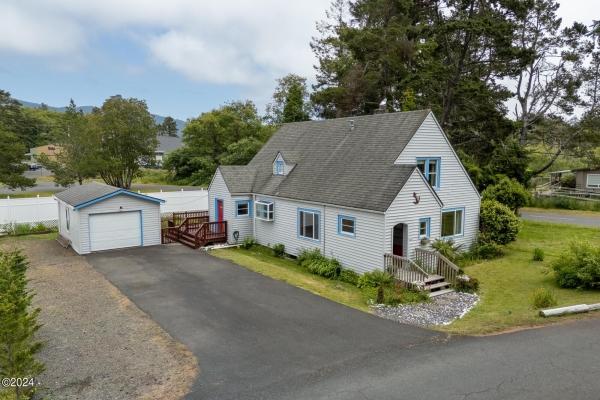 Listing Image #2 - Others for sale at 6126 SW Jetty, Lincoln City OR 97367