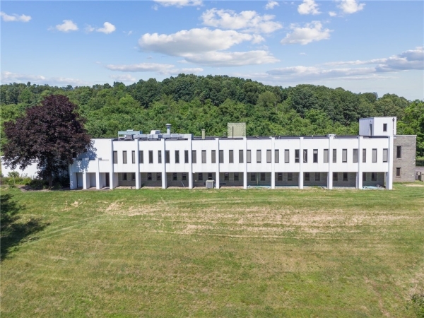 Listing Image #1 - Others for sale at 520 Pleasant Valley Rd, Trafford PA 15085