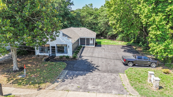 Listing Image #3 - Office for sale at 7435 Richmond Road, Williamsburg VA 23188