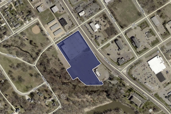 Listing Image #2 - Retail for sale at 1914 S Broadway St, New Ulm MN 56073
