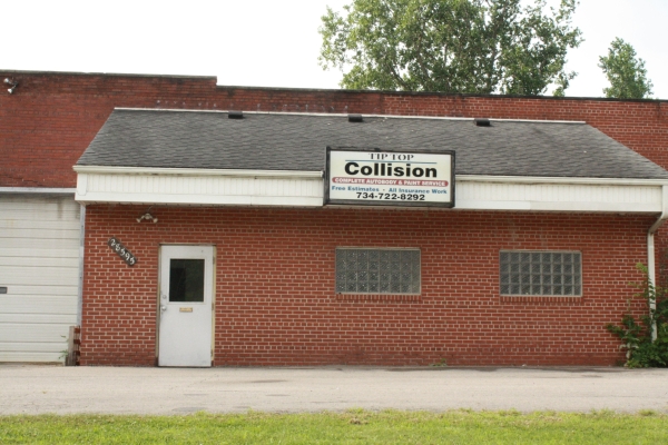 Listing Image #2 - Others for sale at 28595 Van Born Road, Romulus MI 48174