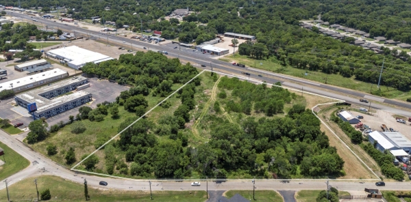 Listing Image #1 - Land for sale at 1509 New Dallas Hwy, Waco TX 76705