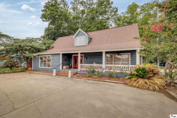Listing Image #1 - Office for sale at 3592 FRONT STREET, Winnsboro LA 71295