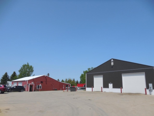Listing Image #1 - Retail for sale at 5523 LUXEMBURG Road, LUXEMBURG WI 54229