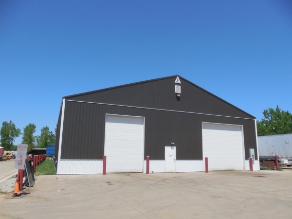 Listing Image #3 - Retail for sale at 5523 LUXEMBURG Road, LUXEMBURG WI 54229