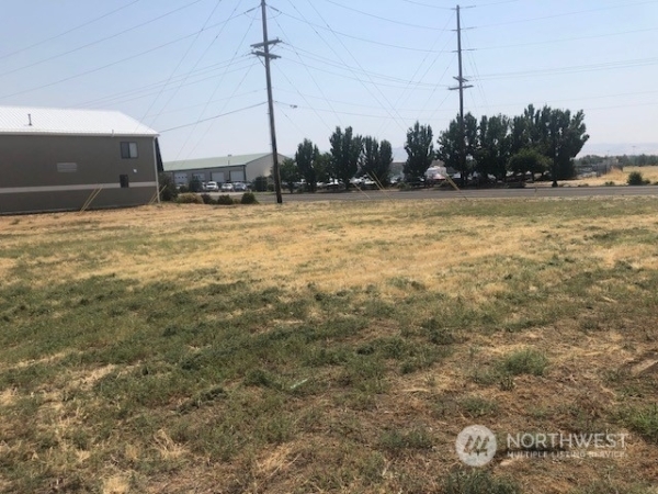 Listing Image #2 - Industrial for sale at 2733 E Isaacs, Walla Walla WA 99324