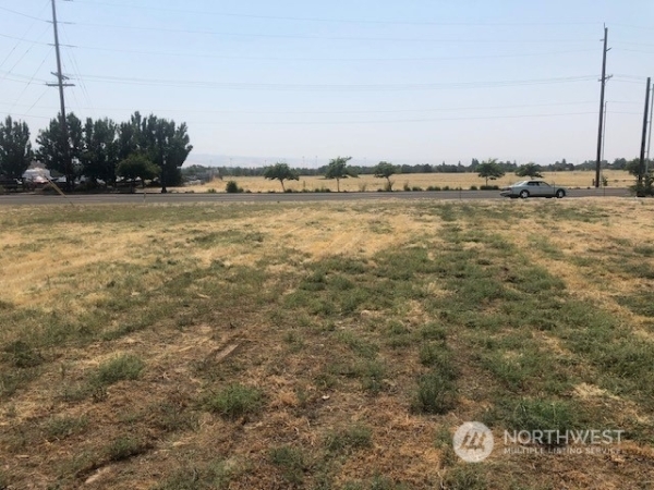 Listing Image #3 - Industrial for sale at 2733 E Isaacs, Walla Walla WA 99324