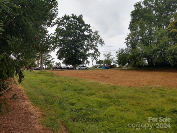 Listing Image #2 - Others for sale at 1045 Highland Avenue, Salisbury NC 28144