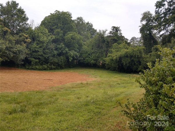 Listing Image #3 - Others for sale at 1045 Highland Avenue, Salisbury NC 28144