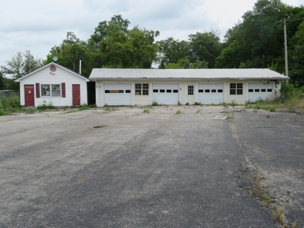 Listing Image #1 - Industrial for sale at 7670 Chase Lane, Jeffersonville KY 40337