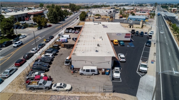 Listing Image #3 - Others for sale at 27437 5th Street, Highland CA 92346