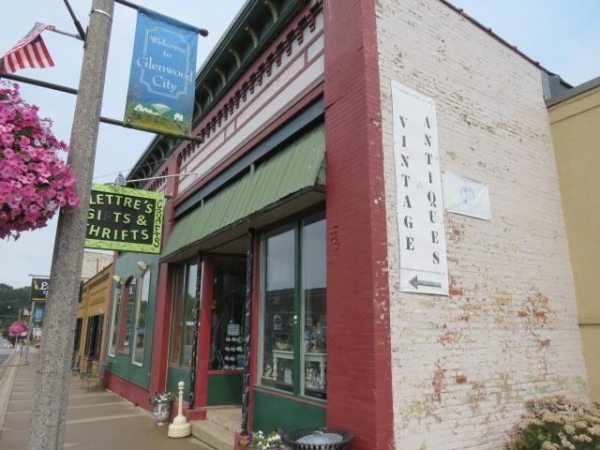 Listing Image #1 - Others for sale at 132 E Oak Street, Glenwood City WI 54013