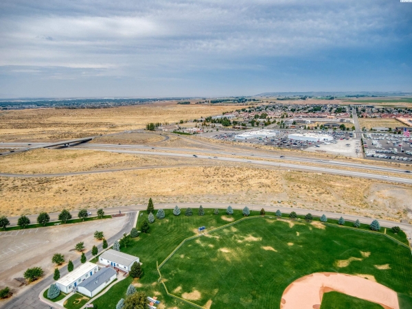 Listing Image #2 - Land for sale at Lot 8 Saint Thomas Dr., Pasco WA 99301