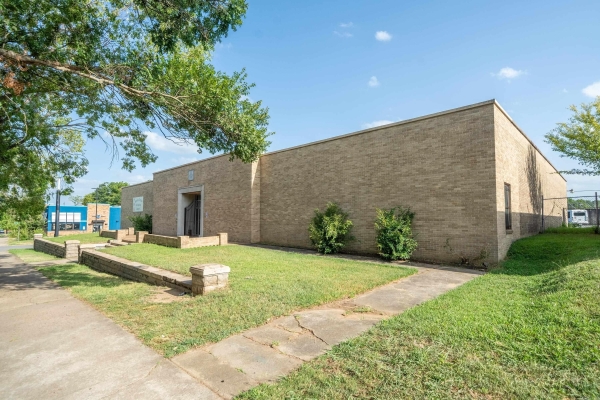 Listing Image #1 - Others for sale at 311 W Grand Ave, Hot Springs AR 71901