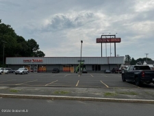 Retail property for sale in Schenectady, NY
