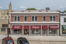 Retail property for sale in KAUKAUNA, WI