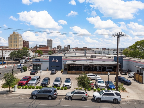 Listing Image #1 - Retail for sale at 1018 - 1020 Franklin Ave, Waco TX 76701
