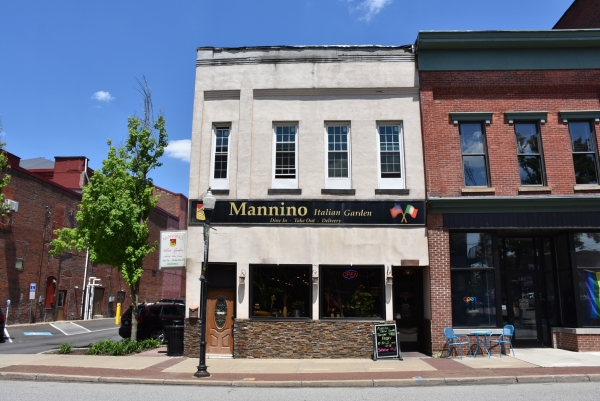 Listing Image #1 - Retail for sale at 283 Chestnut Street, Meadville PA 16335