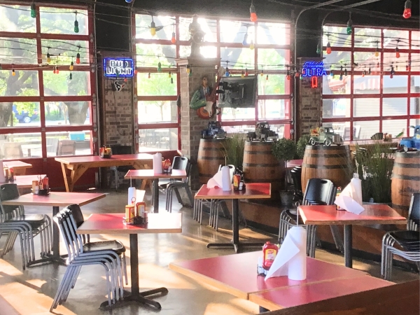 Listing Image #2 - Retail for sale at 1134 N Main, Pearland TX 77581