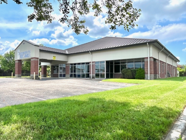 Listing Image #1 - Office for sale at 1915 Bishop Lane, Louisville KY 40218
