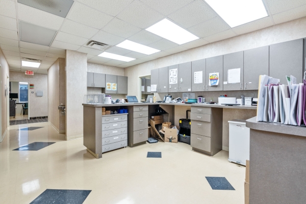 Listing Image #10 - Office for sale at 1915 Bishop Lane, Louisville KY 40218