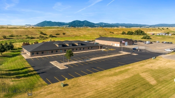 Listing Image #3 - Industrial for sale at 920 NE Main, Lewistown MT 59457