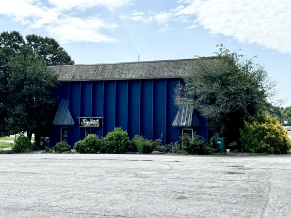 Listing Image #3 - Retail for sale at 133 East Parris Avenue, High Point NC 27262