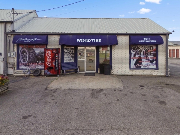 Listing Image #2 - Others for sale at 821 E Main Street, Clarksville AR 72830