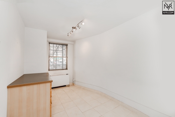 Listing Image #1 - Office for sale at 230 East 79th Street, New York NY 10021