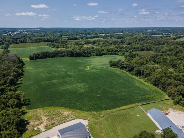 Listing Image #1 - Industrial for sale at 2600 Fosterburg Road, Alton IL 62002