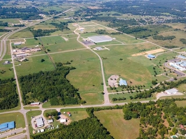 Listing Image #1 - Others for sale at 100 Career Tech Way, Tahlequah OK 74464