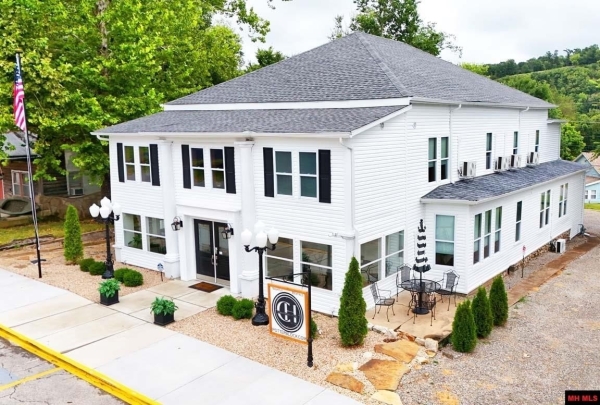 Listing Image #2 - Others for sale at 110 McLEAN AVENUE, Cotter AR 72626