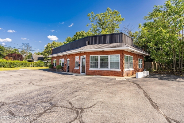 Listing Image #3 - Others for sale at 550 Route 70, Lakehurst NJ 08733
