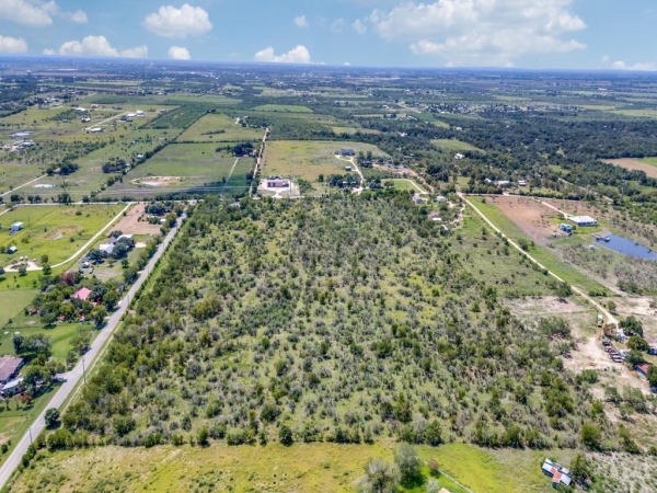 Listing Image #2 - Industrial for sale at TBD Koehler Rd, Santa Clara TX 78124