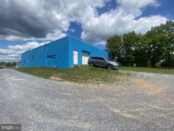 Listing Image #3 - Others for sale at 1694 Berryville, Winchester VA 22602