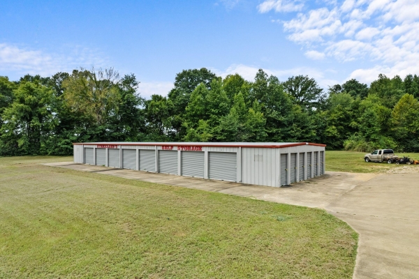 Listing Image #2 - Others for sale at 504 Harper Road, Corinth MS 38834