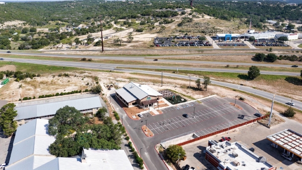Listing Image #1 - Industrial for sale at 2132 Sidney Baker Street, Kerville TX 78028