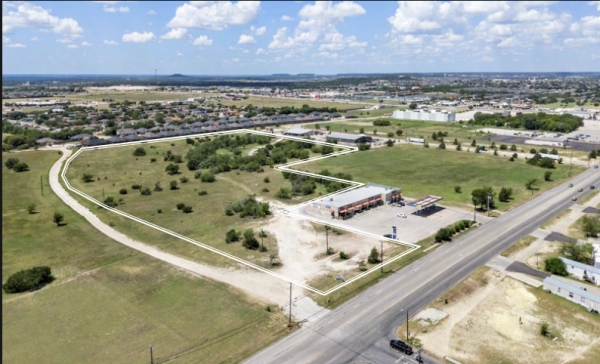 Listing Image #3 - Land for sale at 102 W Elms Rd, Killeen TX 76542