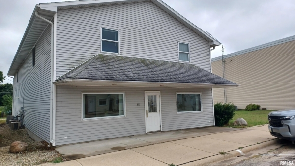 Listing Image #3 - Others for sale at 823 W Main Street, Thomson IL 61285