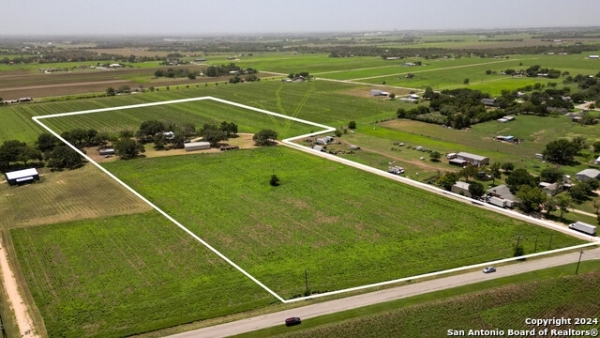 Listing Image #1 - Others for sale at 4901 Lower Seguin, Cibolo TX 78108