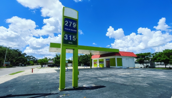 Listing Image #1 - Retail for sale at 1127 Manatee Ave E, Bradenton FL 34208