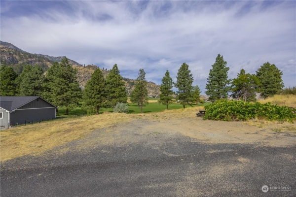Listing Image #3 - Land for sale at 103 GOLF COURSE DR., PATEROS WA 98846