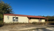 Others property for sale in Donie, TX