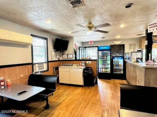 Listing Image #2 - Others for sale at 1116 Main Street, West Creek NJ 08092